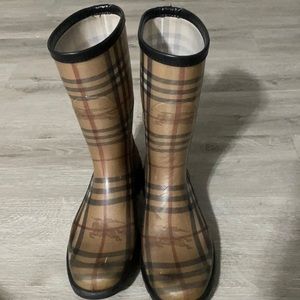 Burberry rain boots